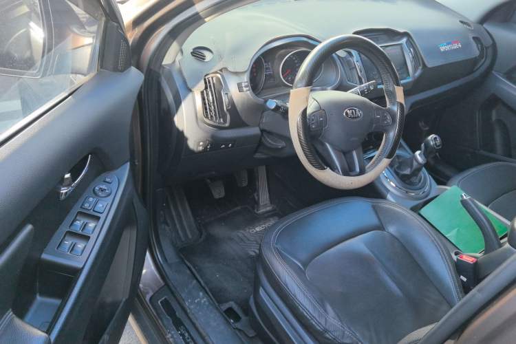 Used Kia Sportage R 2015 2.0L Manual Two-Wheel Drive GLS Trim Driver Seat