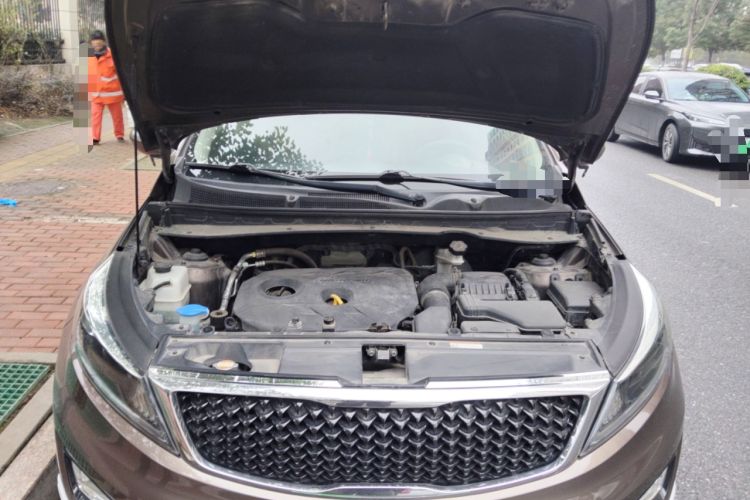 Used Kia Sportage R 2015 2.0L Automatic Two-Wheel Drive GL Engine Bay