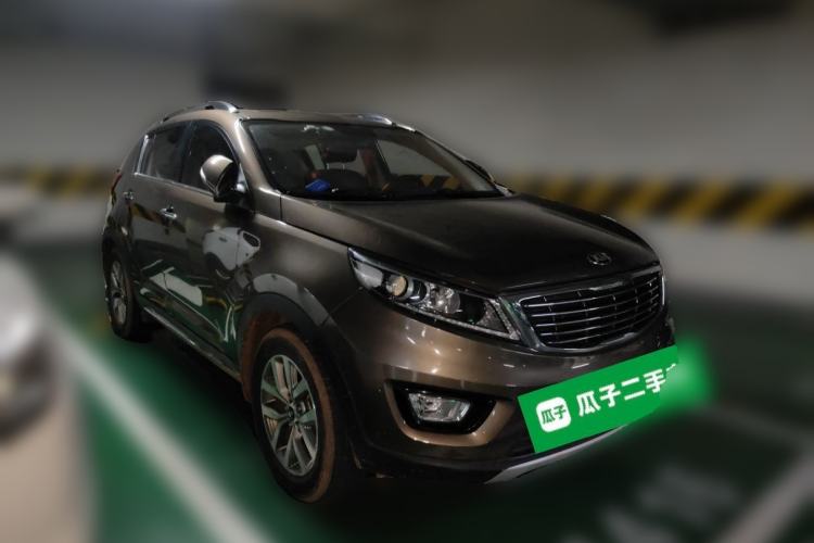Used Kia Sportage R 2015 2.0L Automatic Two-Wheel Drive GLS Front Right 45 Deg