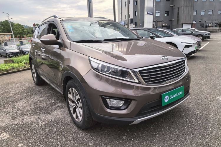 Used Kia Sportage R 2015 2.0L Automatic Two-Wheel Drive GLS Front Right 45 Deg