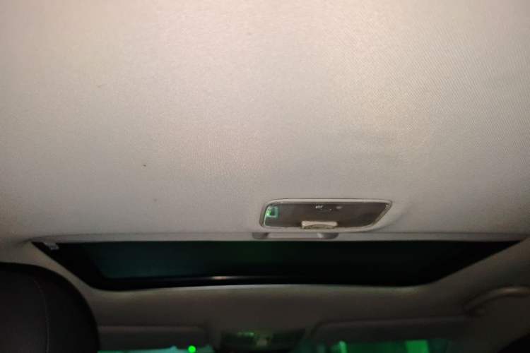 Used Kia Sportage R 2015 2.0L Automatic Two-Wheel Drive GL Headliner