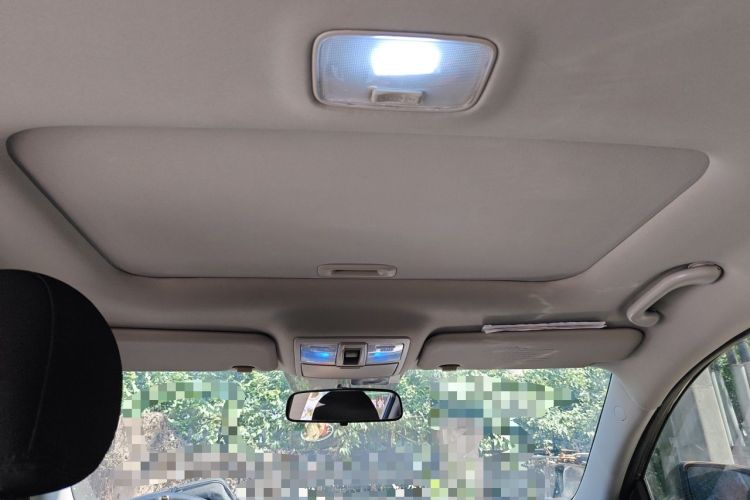 Used Kia Sportage R 2015 2.0L Automatic Two-Wheel Drive GL Headliner