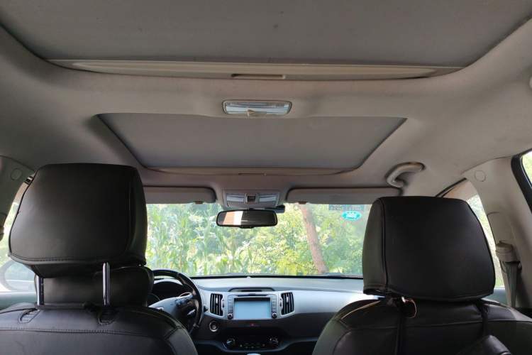 Used Kia Sportage R 2015 2.0L Automatic 2WD Premium Edition Headliner