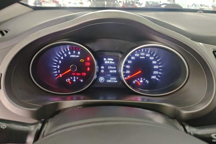 Used Kia Sportage R 2015 2.0L Automatic Two-Wheel Drive GL Instrument Cluster