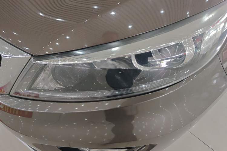 Used Kia Sportage R 2015 2.0L Automatic Two-Wheel Drive GL Left Front Headlight