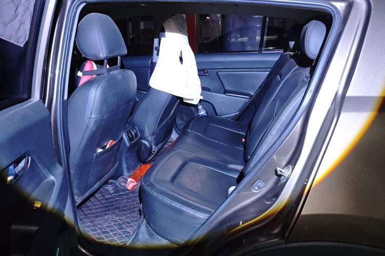Used Kia Sportage R 2015 2.0L Automatic Two-Wheel Drive DLX Model Left Rear Seat