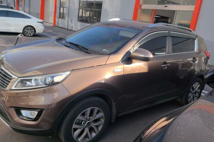 Used Kia Sportage R 2015 2.0L Manual Two-Wheel Drive GLS Trim Left Side