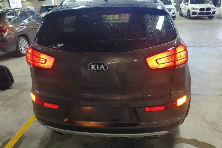 Used Kia Sportage R 2015 2.0L Automatic Two-Wheel Drive DLX Model Rear