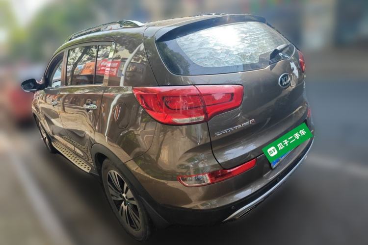 Used Kia Sportage R 2015 2.0L Automatic Two-Wheel Drive DLX Model Rear Left 45 Deg