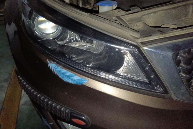 Used Kia Sportage R 2015 2.0L Automatic Two-Wheel Drive GL Right Front Headlight
