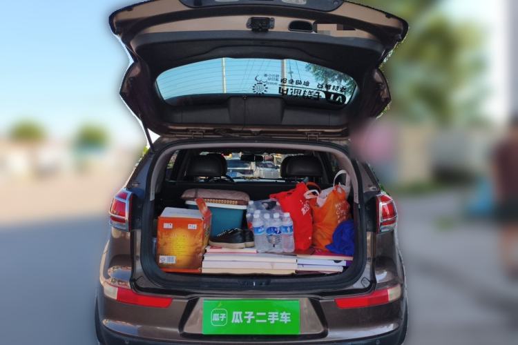 Used Kia Sportage R 2015 2.0L Automatic Two-Wheel Drive DLX Model Trunk