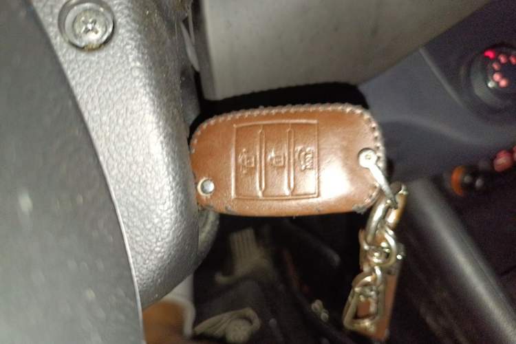 Used Kia Sportage R 2015 2.0L Automatic Two-Wheel Drive GL Vehicle Key