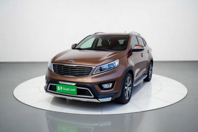 Ojetý Kia Sportage R 2015 2.0L Automatic Two-Wheel Drive DLX Model