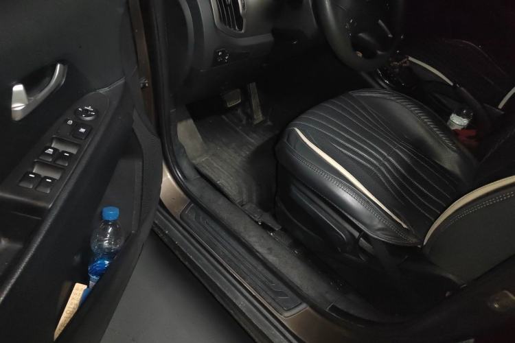 Used Kia Sportage R 2015 2.0L Automatic Two-Wheel Drive GL Driver Seat