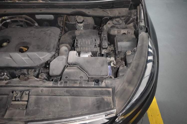 Used Kia Sportage R 2015 2.0L Automatic Two-Wheel Drive GL Engine Bay Left