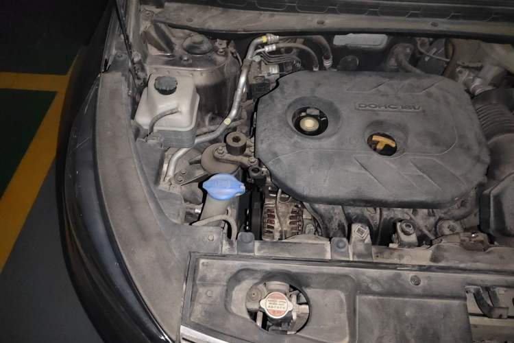Used Kia Sportage R 2015 2.0L Automatic Two-Wheel Drive GL Engine Bay Right