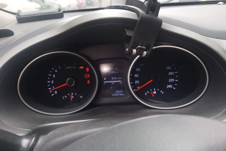 Used Kia Sportage R 2015 2.0L Manual Two-Wheel Drive GL Model Instrument Cluster