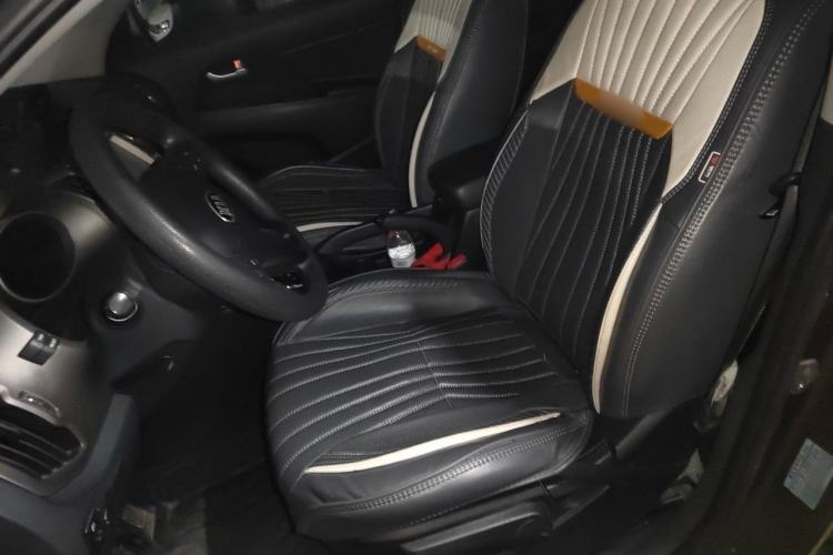Used Kia Sportage R 2015 2.0L Automatic Two-Wheel Drive GL Left Front Seat
