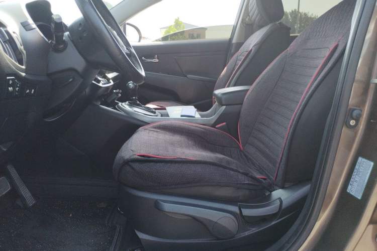 Used Kia Sportage R 2015 2.0L Automatic Two-Wheel Drive DLX Model Left Front Seat