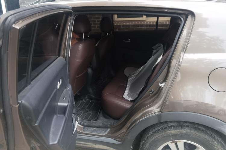 Used Kia Sportage R 2015 2.0L Manual Two-Wheel Drive GL Model Left Rear Seat