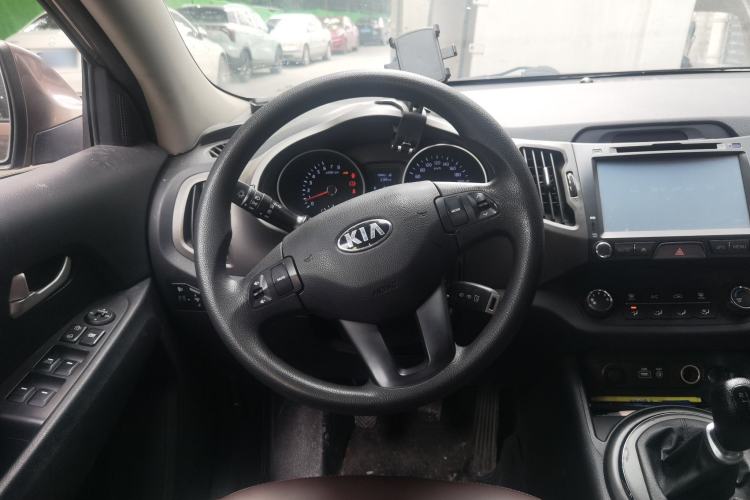 Used Kia Sportage R 2015 2.0L Manual Two-Wheel Drive GL Model Steering Wheel
