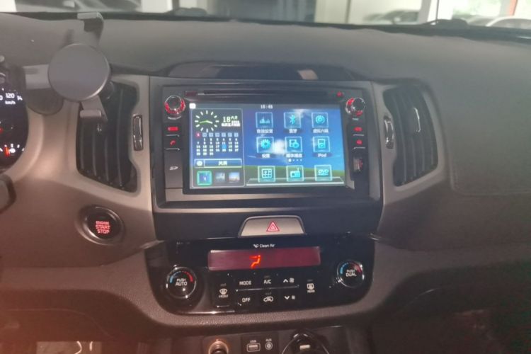 Used Kia Sportage R 2015 2.0L Automatic Two-Wheel Drive DLX Model Audio And AC Panel