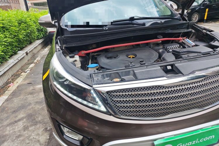 Used Kia Sportage R 2015 2.0L Automatic Two-Wheel Drive DLX Model Engine Bay Right