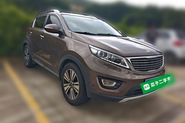 Used Kia Sportage R 2015 2.0L Automatic Two-Wheel Drive GLS Front Right 45 Deg