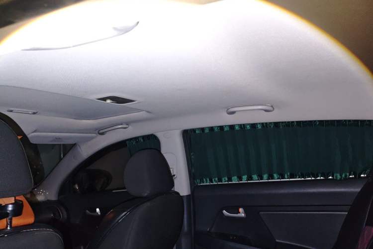 Used Kia Sportage R 2015 2.0L Automatic Two-Wheel Drive GL Headliner