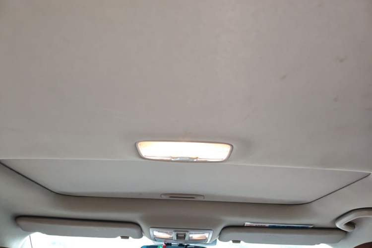 Used Kia Sportage R 2015 2.0L Automatic Two-Wheel Drive GLS Headliner