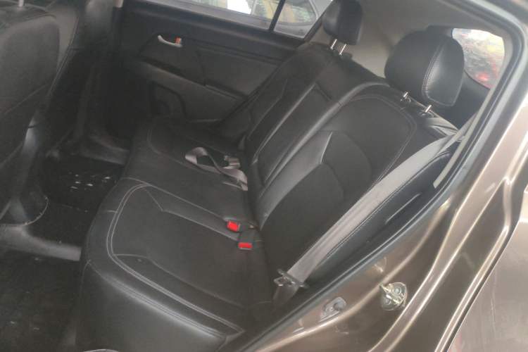 Used Kia Sportage R 2015 2.0L Manual Two-Wheel Drive GLS Trim Left Rear Seat