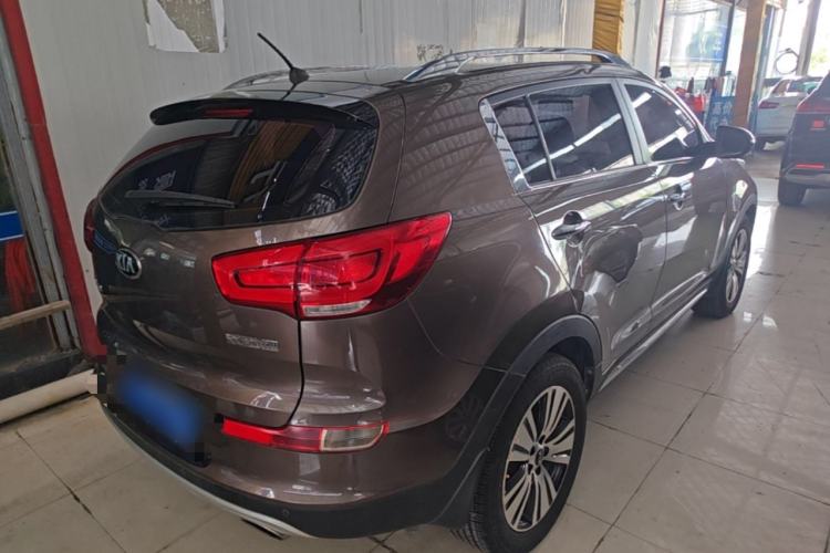 Used Kia Sportage R 2015 2.0L Automatic Two-Wheel Drive DLX Model Rear Right 45 Deg