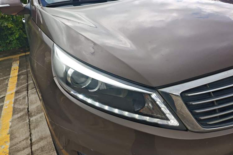 Used Kia Sportage R 2015 2.0L Automatic Two-Wheel Drive GLS Right Front Headlight