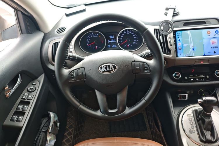 Used Kia Sportage R 2015 2.0L Automatic Two-Wheel Drive GLS Steering Wheel