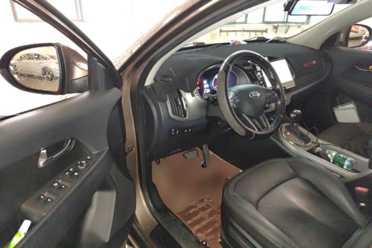 Used Kia Sportage R 2015 2.0L Automatic Two-Wheel Drive DLX Model Driver Seat