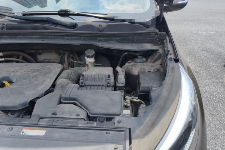 Used Kia Sportage R 2015 2.0L Automatic Two-Wheel Drive GLS Engine Bay Left
