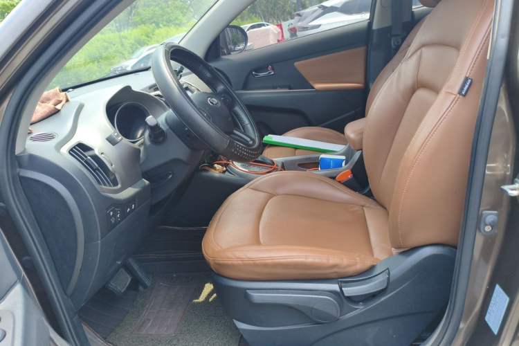 Used Kia Sportage R 2015 2.0L Automatic Two-Wheel Drive GLS Left Front Seat