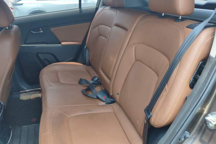 Used Kia Sportage R 2015 2.0L Automatic Two-Wheel Drive GLS Left Rear Seat