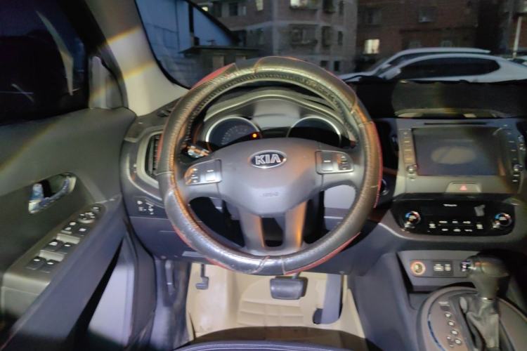 Used Kia Sportage R 2015 2.0L Automatic Two-Wheel Drive GLS Steering Wheel