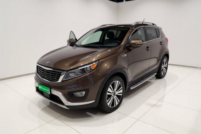 Kia Sportage R 2015 2.0L Automatic Two-Wheel Drive DLX Model usata