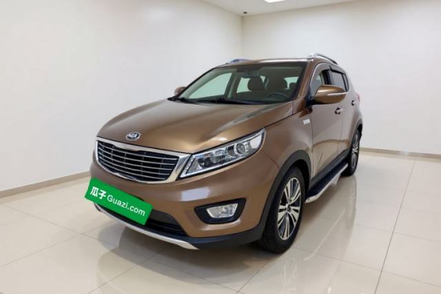 Ojetý Kia Sportage R 2015 2.0L Automatic Two-Wheel Drive DLX Model