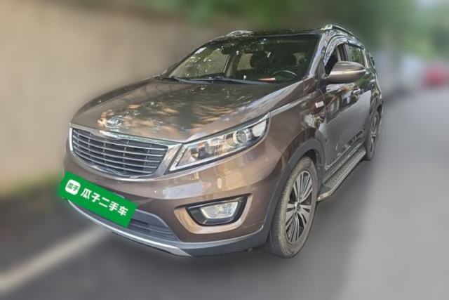 Kia Sportage R 2015 2.0L Automatic Two-Wheel Drive DLX Model usata