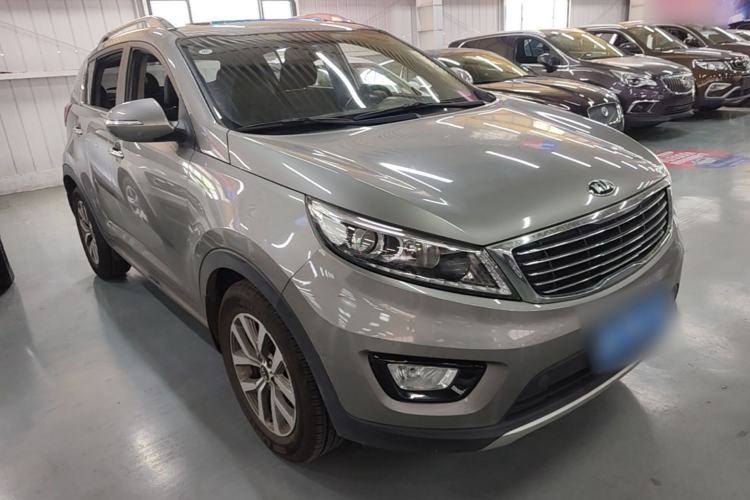 Used Kia Sportage R 2015 2.0L Automatic Two-Wheel Drive GLS Front Right 45 Deg