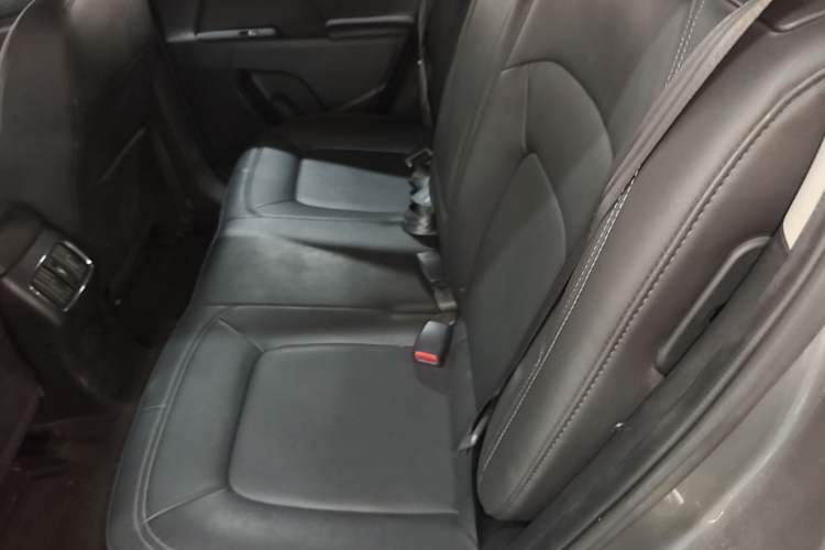 Used Kia Sportage R 2015 2.0L Automatic Two-Wheel Drive GLS Left Rear Seat