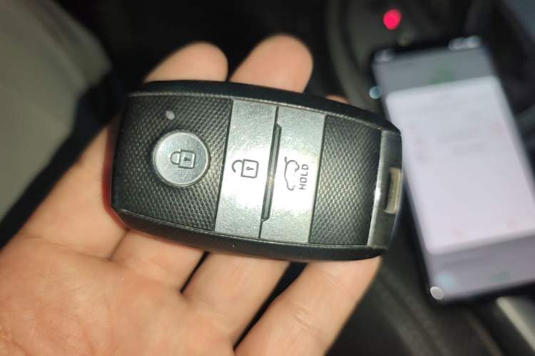 Used Kia Sportage R 2015 2.0L Automatic Two-Wheel Drive GLS Vehicle Key