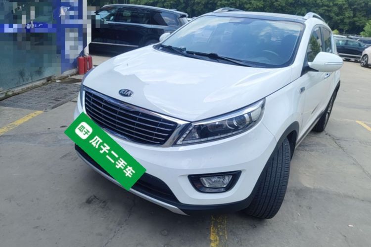 Used Kia Sportage R 2015 2.0L Automatic Two-Wheel Drive DLX Model Guazi used car, China used car export, Used car for sale, Used cars, Cheapest cars for sale