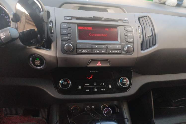 Used Kia Sportage R 2015 2.0L Automatic Two-Wheel Drive GLS Audio And AC Panel