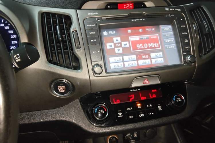 Used Kia Sportage R 2015 2.0L Automatic 2WD Premium Edition Audio And AC Panel