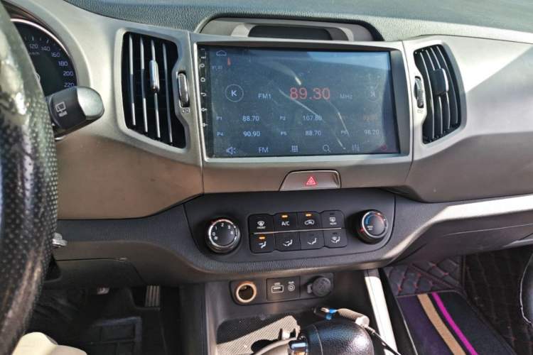 Used Kia Sportage R 2015 2.0L Automatic Two-Wheel Drive GL Audio And AC Panel