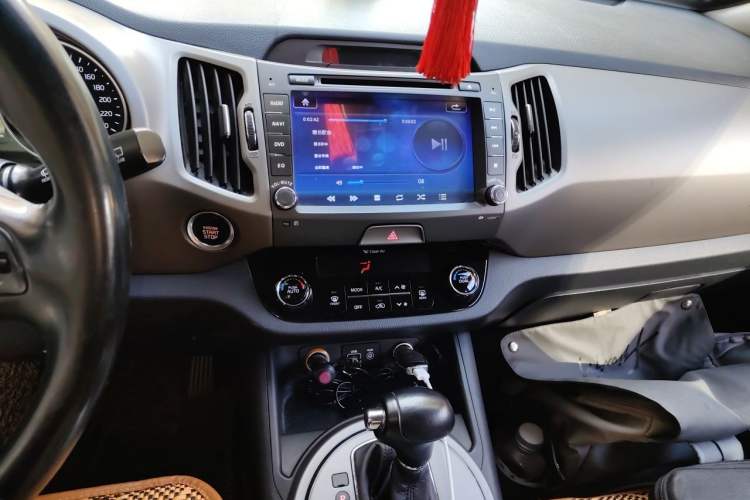 Used Kia Sportage R 2015 2.0L Automatic Two-Wheel Drive GLS Audio And AC Panel